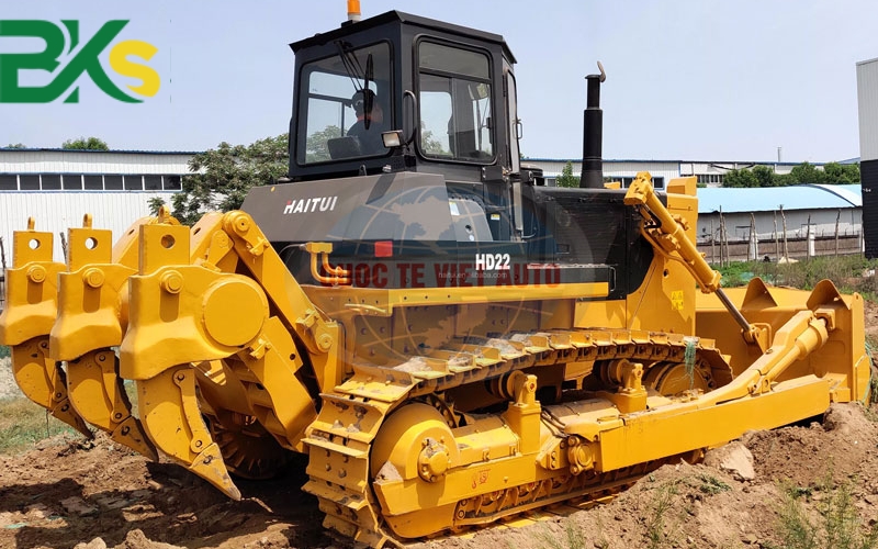 Học vận hành máy ủi thực chất là làm gì?