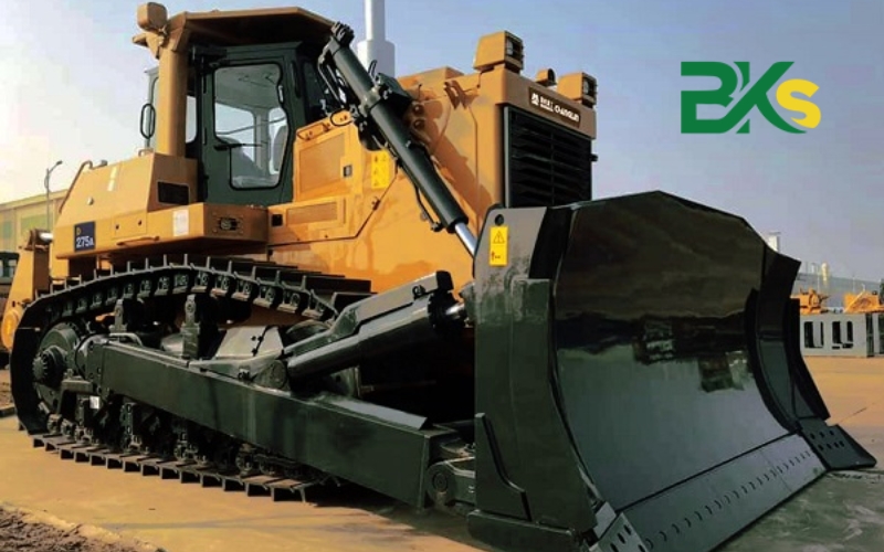 Chương trình đào tạo chuẩn để cấp chứng chỉ xe xúc bao gồm những gì?