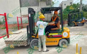 Chứng chỉ xe nâng có thời hạn không?