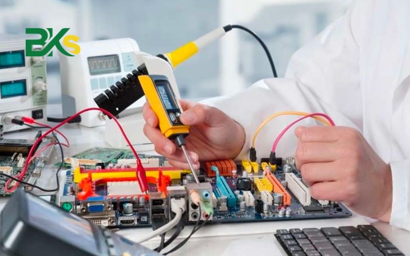 Tại sao việc tìm kiếm nơi học chứng chỉ điện công nghiệp uy tín lại quan trọng?
