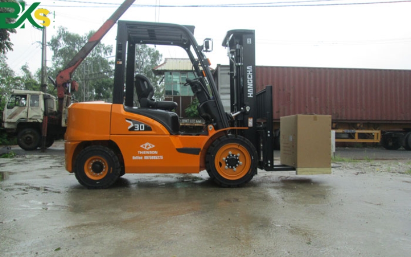 Nội dung khóa học chứng chỉ vận hành xe nâng dầu gồm những gì?