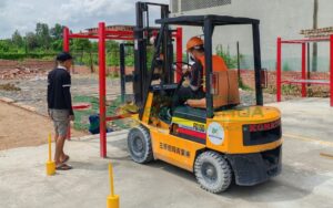 Chương trình học Xe nâng dầu