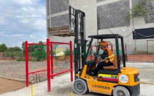 Học chứng chỉ lái xe nâng cần những điều kiện gì?