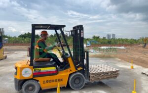 Học xe nâng mất bao lâu thì có chứng chỉ?