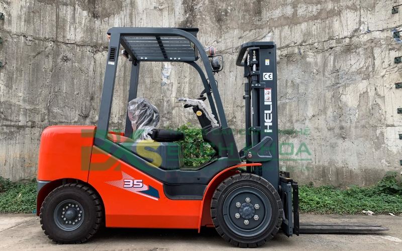 Đăng ký lớp học lái xe nâng ở đâu?
