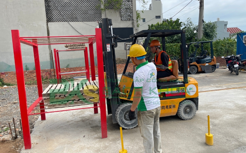 Chương trình học lái xe nâng HCM gồm những gì?