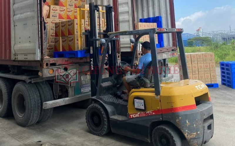 Điều kiện và hồ sơ học lái xe nâng Quận 7