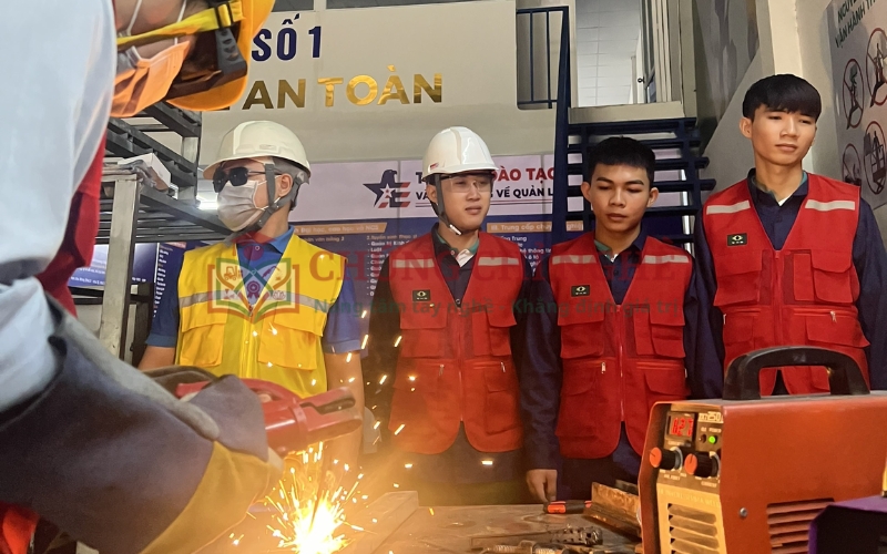 Nên làm gì để có được mức lương thợ Hàn MIG tốt hơn?
